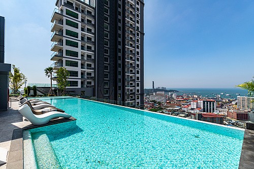 03/2023 - Arcadia Millennium Tower, Pattaya, Thailand